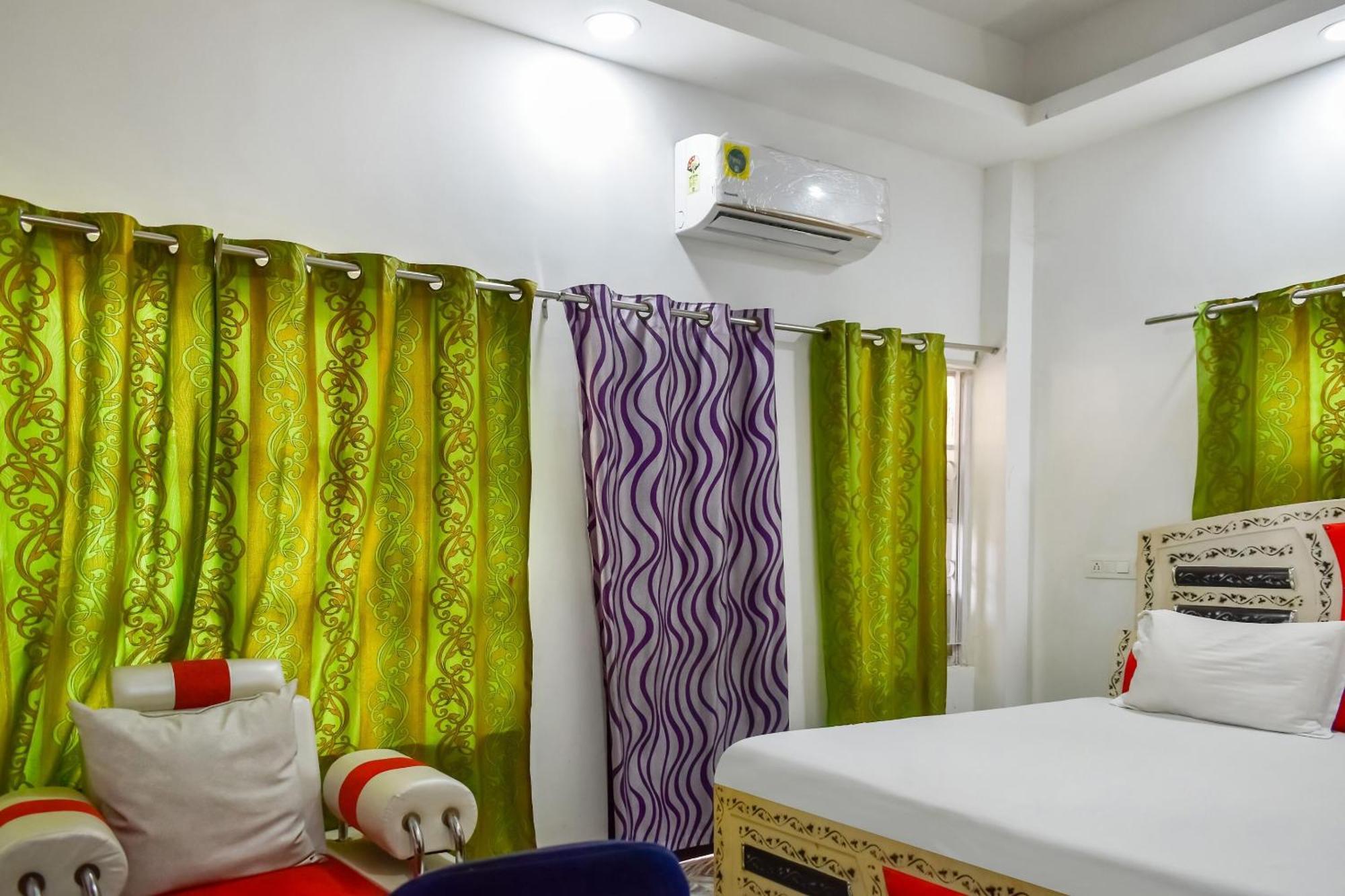 Super Hotel O Pradhan Nagar Siliguri Bagian luar foto