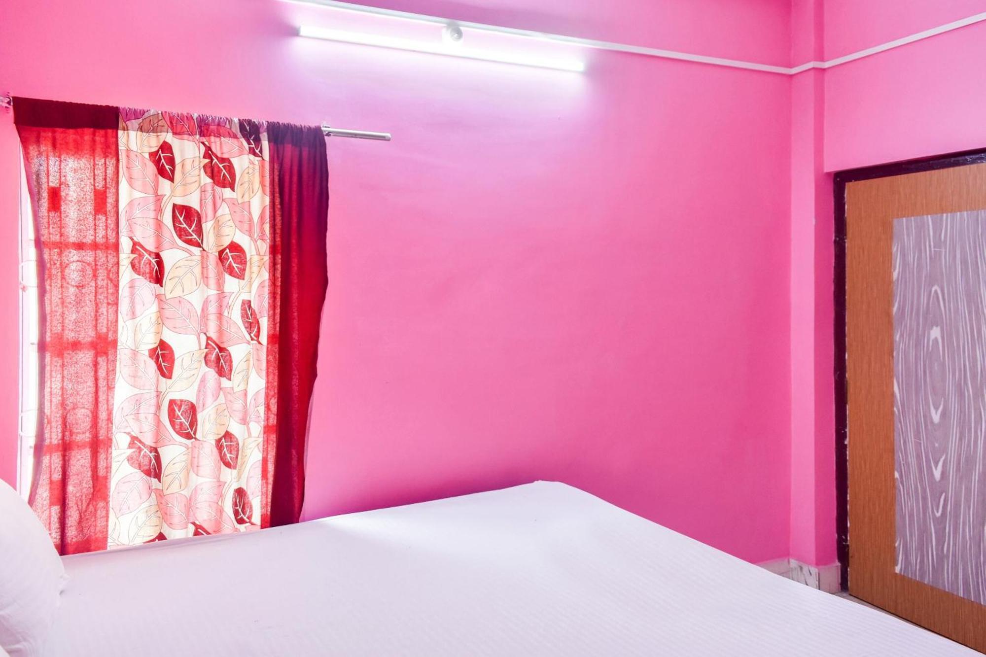 Super Hotel O Pradhan Nagar Siliguri Bagian luar foto